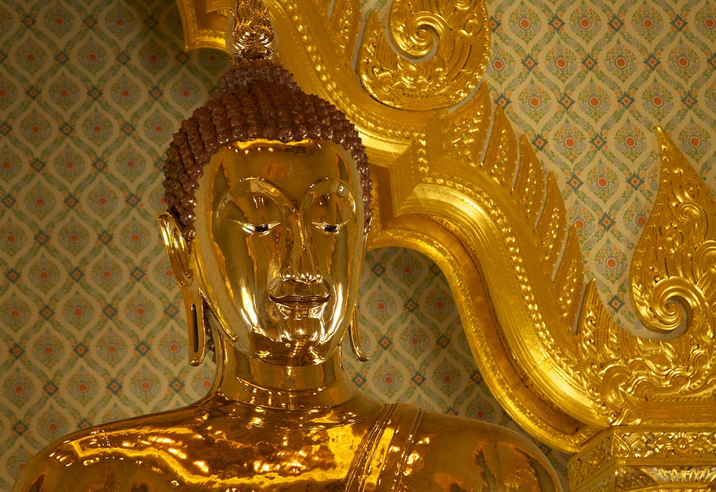 The Story Of The Golden Buddha - Finding Your Inner Light